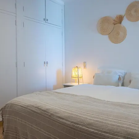 ☆traumhafte Lage, Direkter Strandzugang, 6 Gäste☆ Apartment *